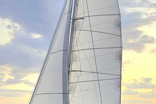 New Manta Private Charter