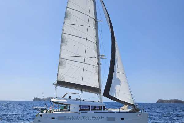New Manta Private Charter