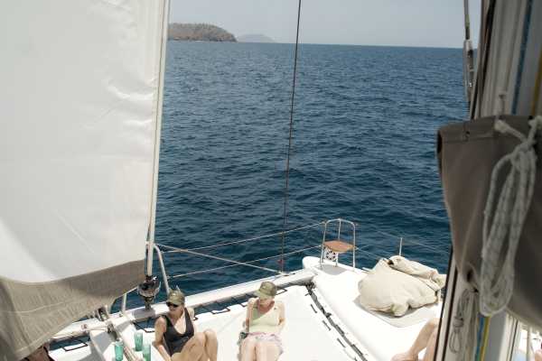 New Manta Private Charter
