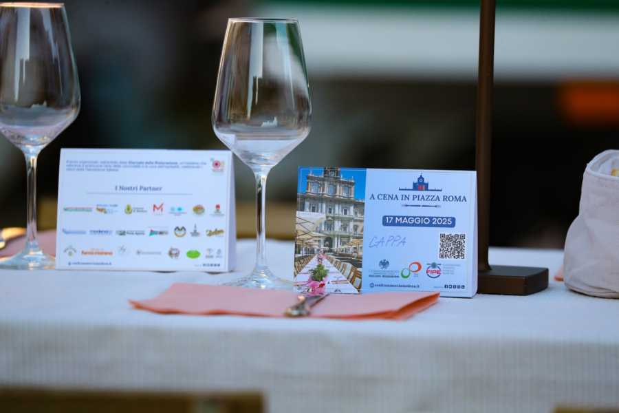 Modenatur Dinner in Piazza Roma