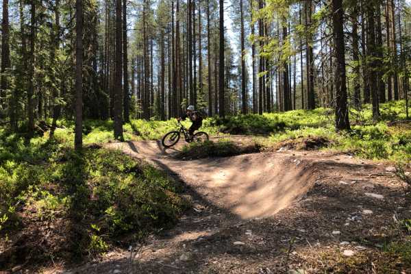 FULLT! Jentekj&oslash;rt + V&aelig;rfast = SYKKELCAMP i TRYSIL 9-12 juli 2026 | Alle niv&aring;er