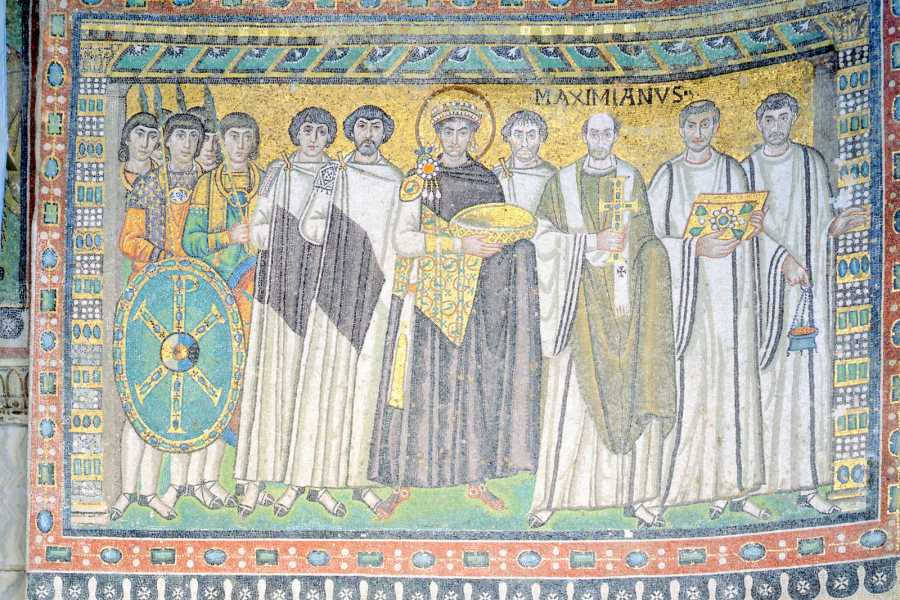 Ravenna Incoming (ERW) Dalla Domus ai mosaici imperiali &ndash; Visita guidata a Ravenna