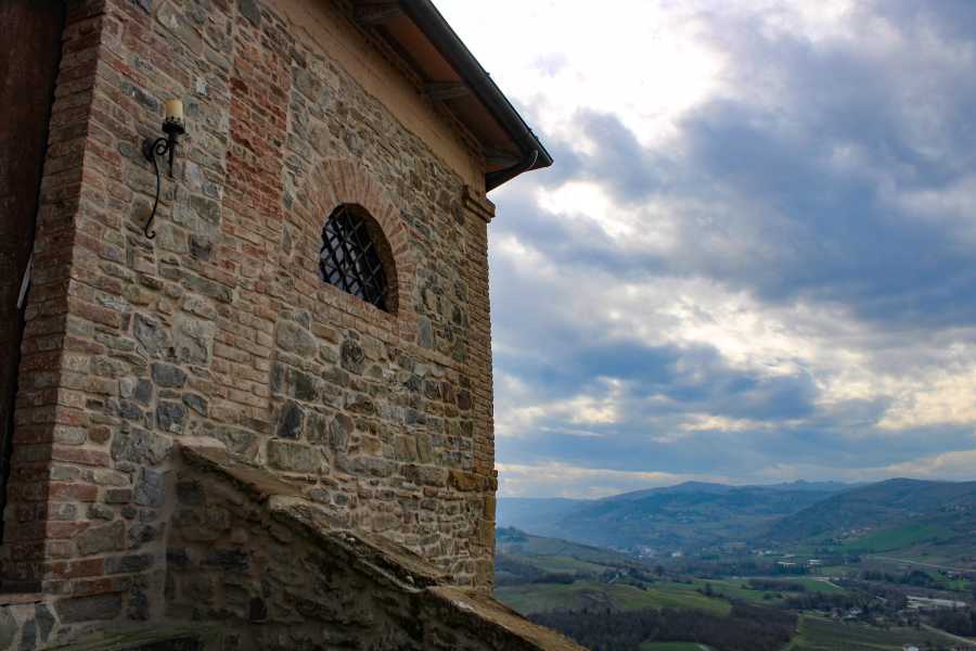Bologna Welcome - eXtraBo Ch&acirc;teau de Mongiorgio - &Agrave; la d&eacute;couverte de villas et ch&acirc;teaux