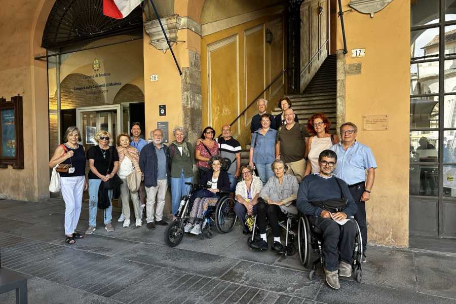 Modenatur Modena City Tour - Lento e Accessibile - 30 anni di Modenatur