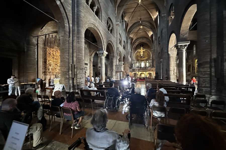 Modenatur Modena City Tour - Lento e Accessibile - 30 anni di Modenatur