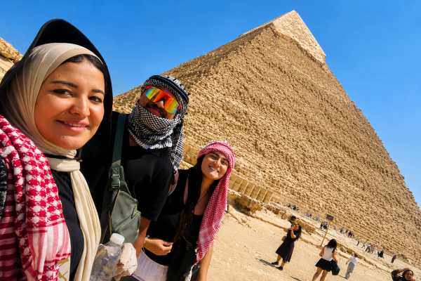Sunset Giza Pyramids Tour & Dinner