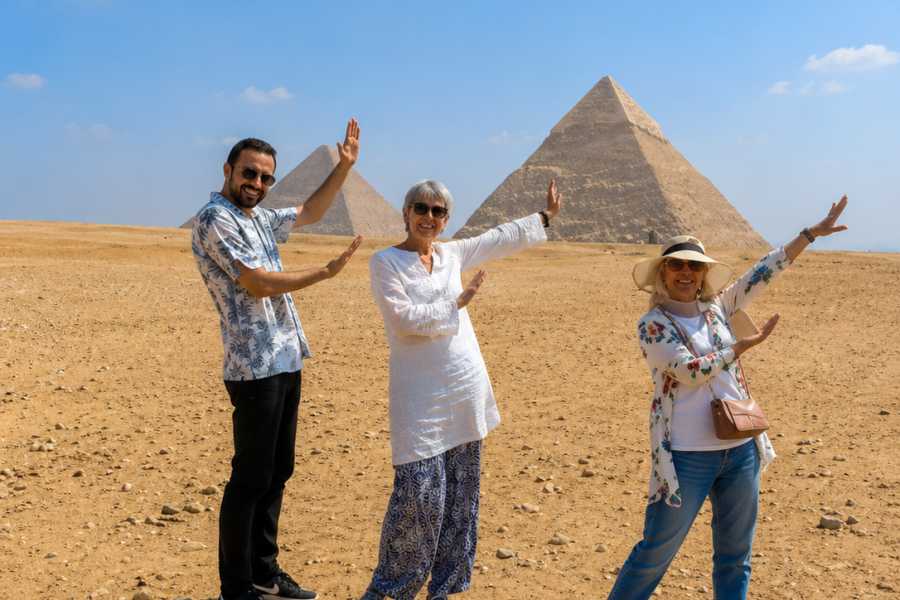 Let`s Explore Egypt Sunset Giza Pyramids Tour & Dinner