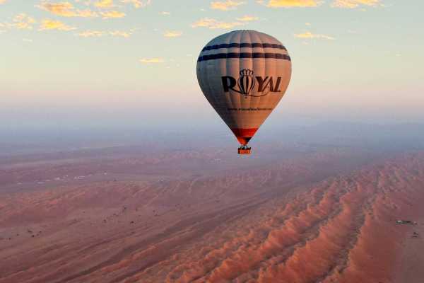 Above the Desert (Hot Air Ballon + Wadi Hawer)