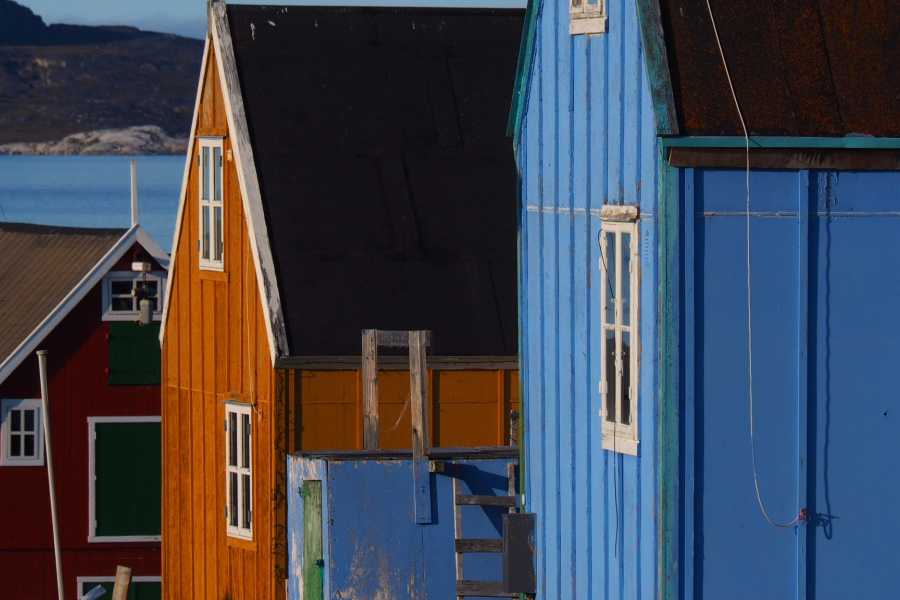 Diskobay Tours Ilimanaq Village walk