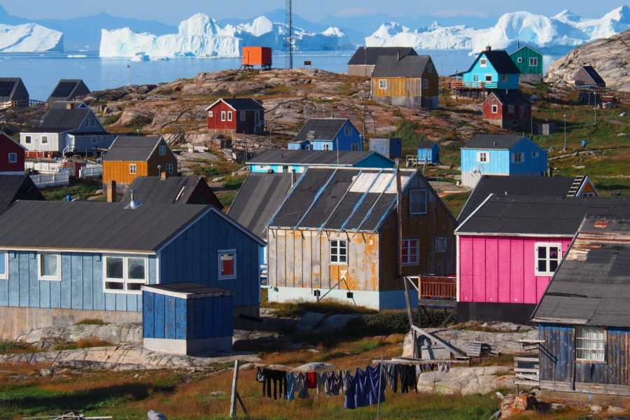 Diskobay Tours Ilimanaq Village walk