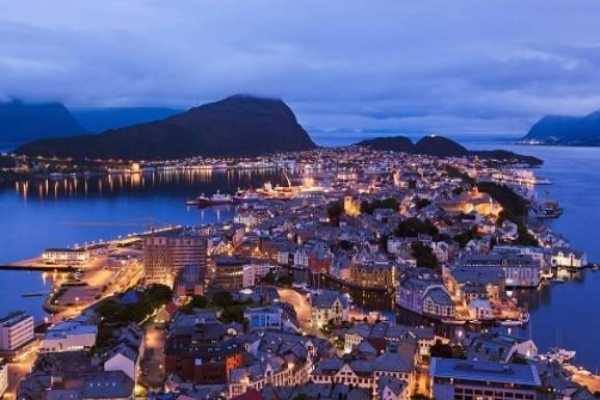 Alesund the Ultimate Sightseeing Tour