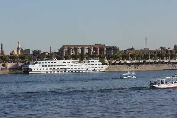 Day Tour to the East and West Bank in Luxor