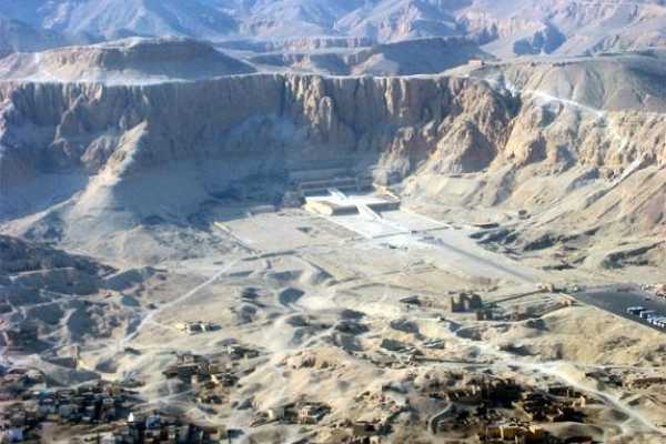 Day Tour to the East and West Bank in Luxor