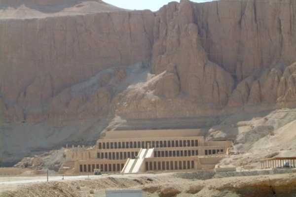 Day Tour to the East and West Bank in Luxor