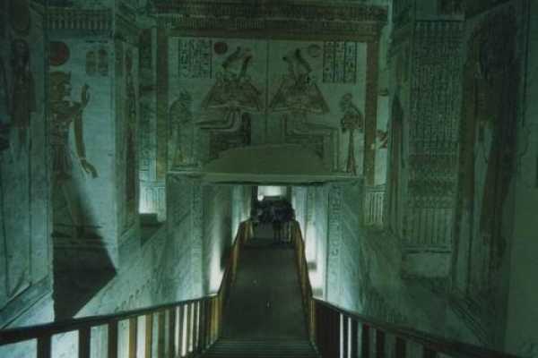 Day tour to valley of the kings