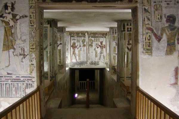 Day tour to valley of the kings