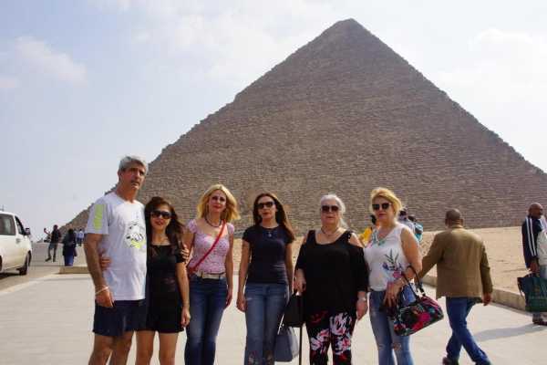 Half Day Cairo Pyramids Tour