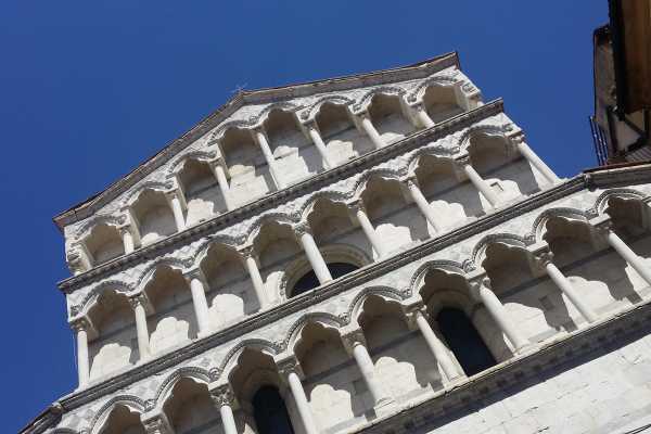 LUCCA, THE GEM OF TUSCANY