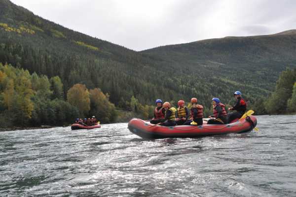 Family rafting
