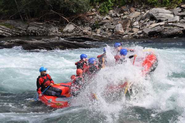 Classic whitewater rafting in Sjoa - Day trip PlayRun