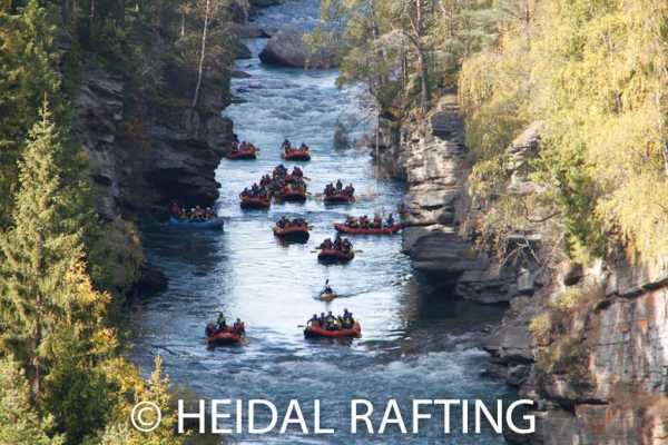 Classic whitewater rafting in Sjoa - Day trip PlayRun