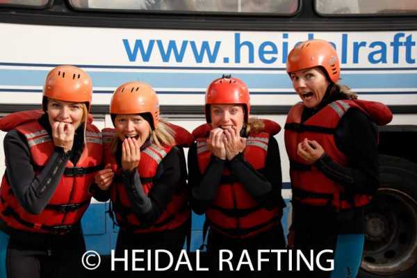 Classic whitewater rafting in Sjoa - Day trip PlayRun