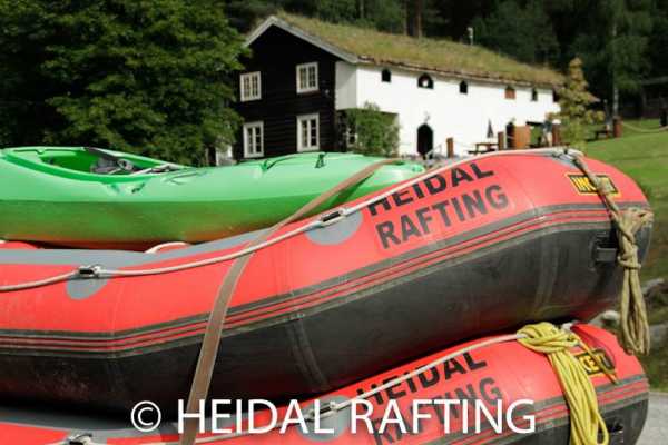 Classic whitewater rafting in Sjoa - Day trip PlayRun