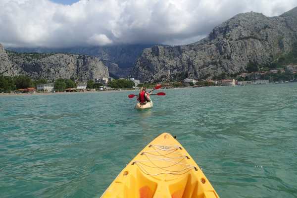2026 Kayak Tour from the river to the sea         www.raft.hr/kayak
