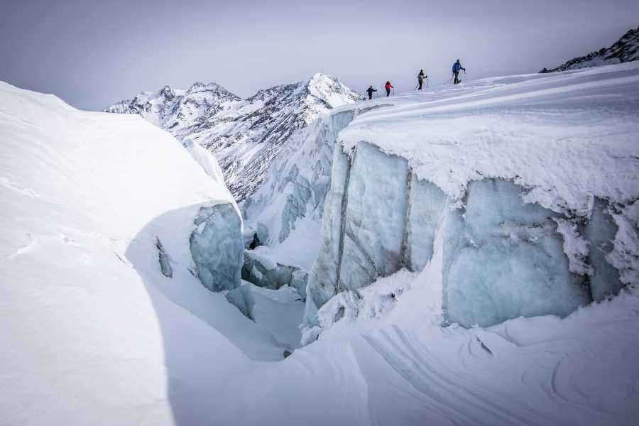 Saas-Fee Guides Gletscher Tour - Winter