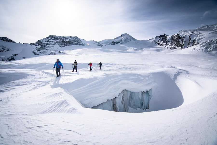 Saas-Fee Guides Gletscher Tour - Winter