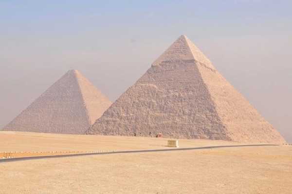 Full Day tour to Pyramids and Egyptian Museum