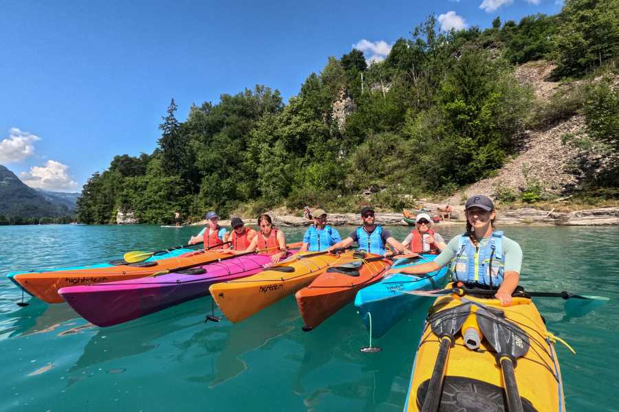 Hightide Kayak School GmbH Kayak Tour Lake Brienz