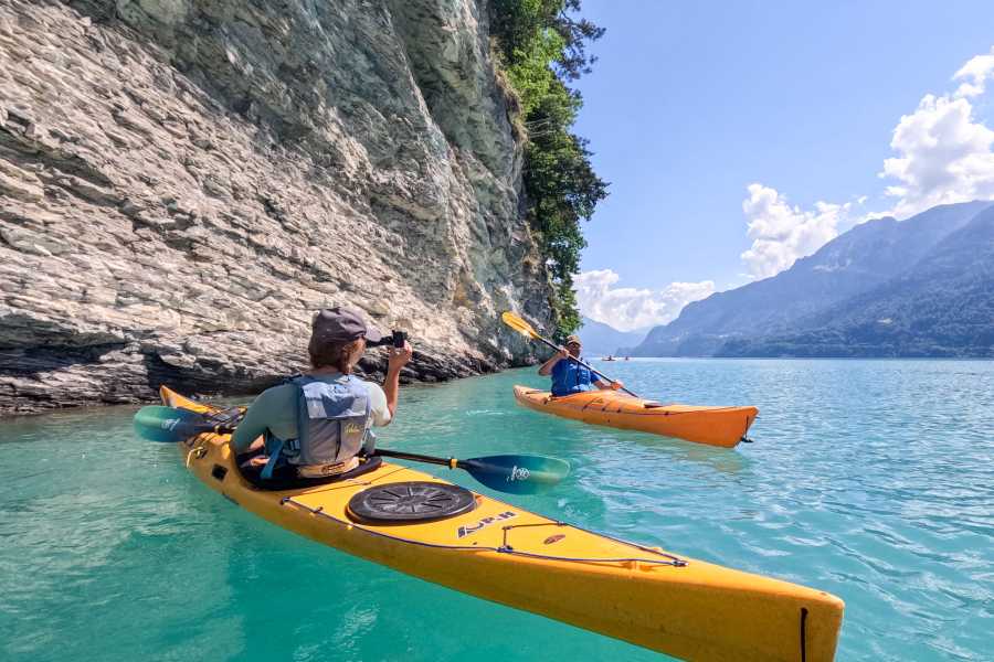 Hightide Kayak School GmbH Kayak Tour Lake Brienz