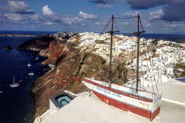 Santorini Hiking Tours