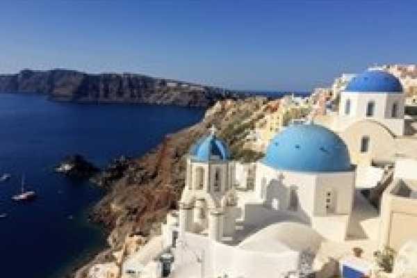 Santorini Sightseeing Tour with Wine Tasting