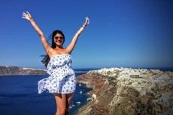 Santorini Sightseeing Tour with Wine Tasting