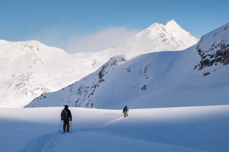 Saas-Fee Guides Skitour Fluchthorn 3795m