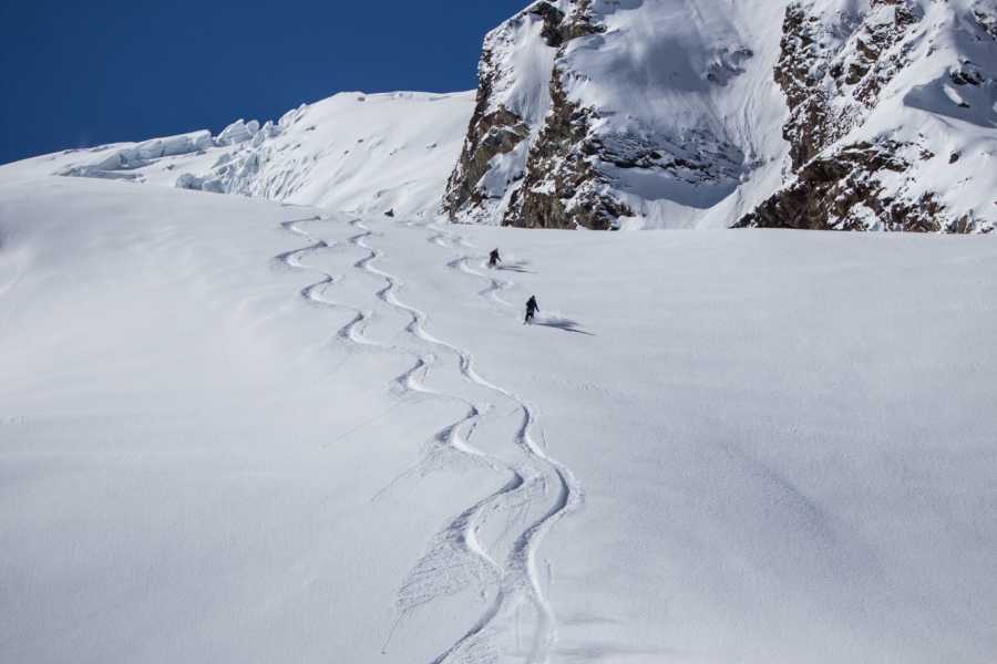 Saas-Fee Guides Backcountry Experience