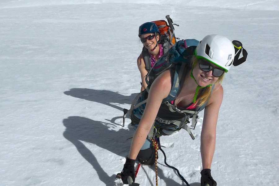 Saas-Fee Guides Allalinhorn North Face 4027m