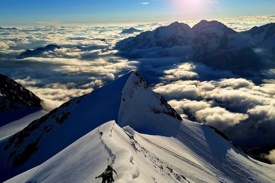 Saas-Fee Guides Nadelhorn 4327m from Mischabel Hut