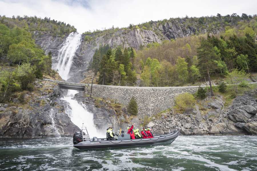 Balestrand Adventure Balestrand rib tour