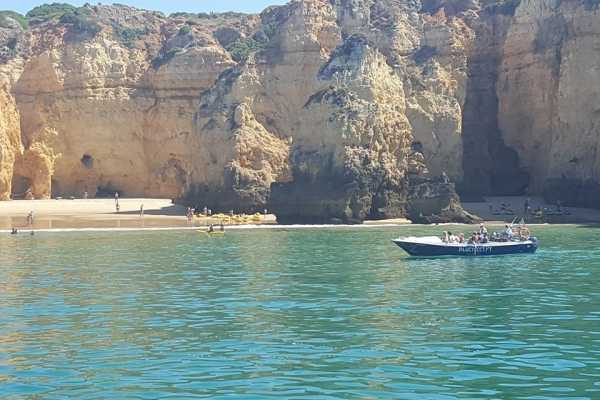 Coast Trip ( Grutas 2:00 )