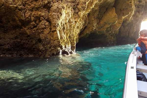 Coast Trip ( Grutas 2:00 )