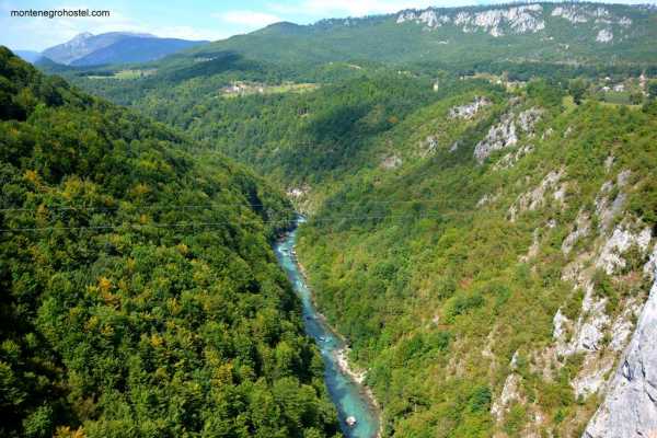DURMITOR NATIONAL PARK TOUR AND CANYONS WITH MH TRAVEL