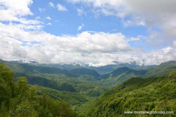 DURMITOR NATIONAL PARK TOUR AND CANYONS WITH MH TRAVEL