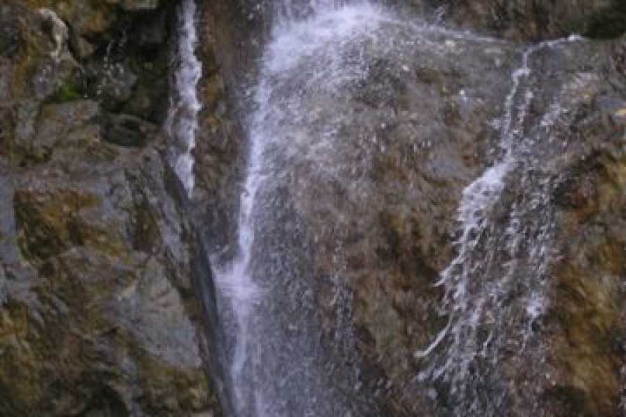 Dalmatian Adventures Canyoning       www.raft.hr