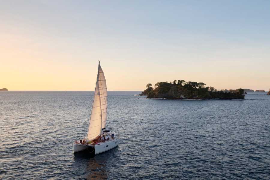 Tour Guanacaste Private Catamaran Charter