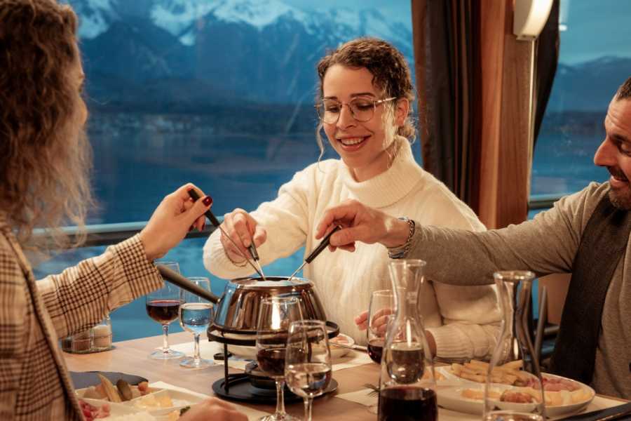 BLS Schifffahrt AG Fondue Chinoise Cruise Lake Thun