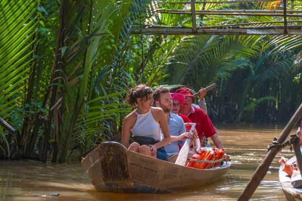 Ho Chi Minh tour 4 days 3 nights - Vietnam Travel Agency