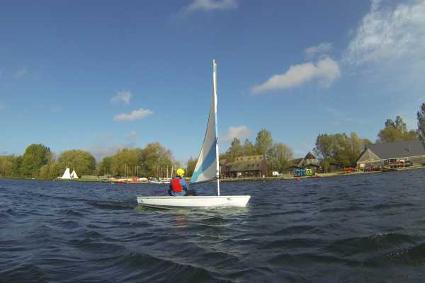 Basic Sailing- RYA Adult Level 2